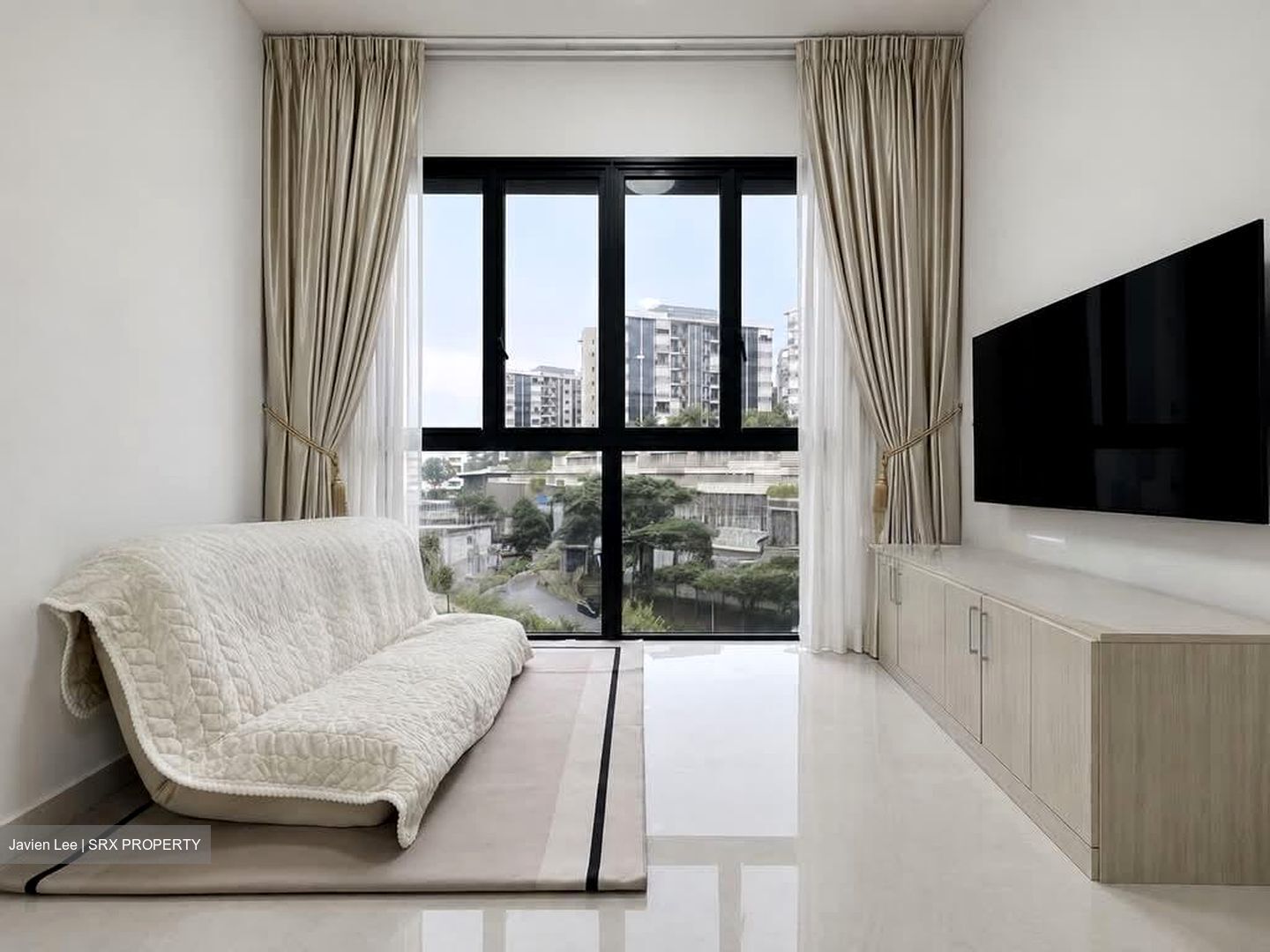Jewel @ Buangkok (D19), Condominium #584980101